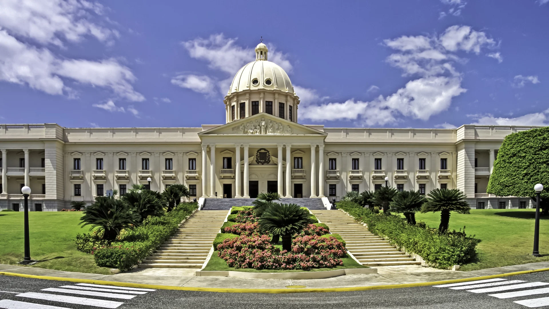Palacio Nacional de Santo Domingo — el Estado ha destinado más de RD$5,000 millones en subsidios para proteger el acceso a fertilizantes en República Dominicana
